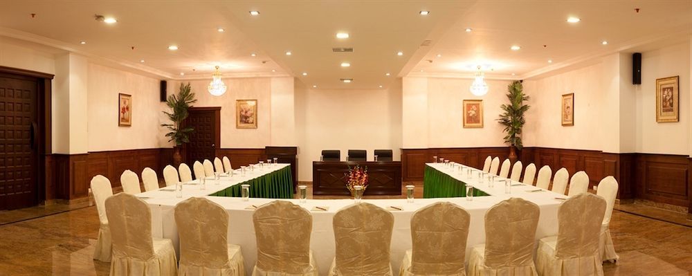 เจซีเรสซิเด้นซี่มาดูไร Hotel มทุราย ภายนอก รูปภาพ